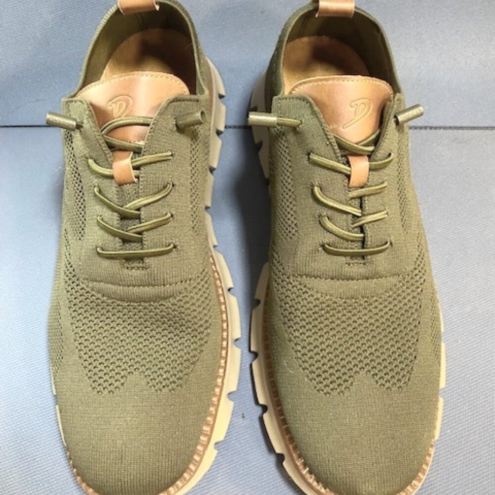 Men's "Leisure" ultra comfortable lightweight shoes in olive green